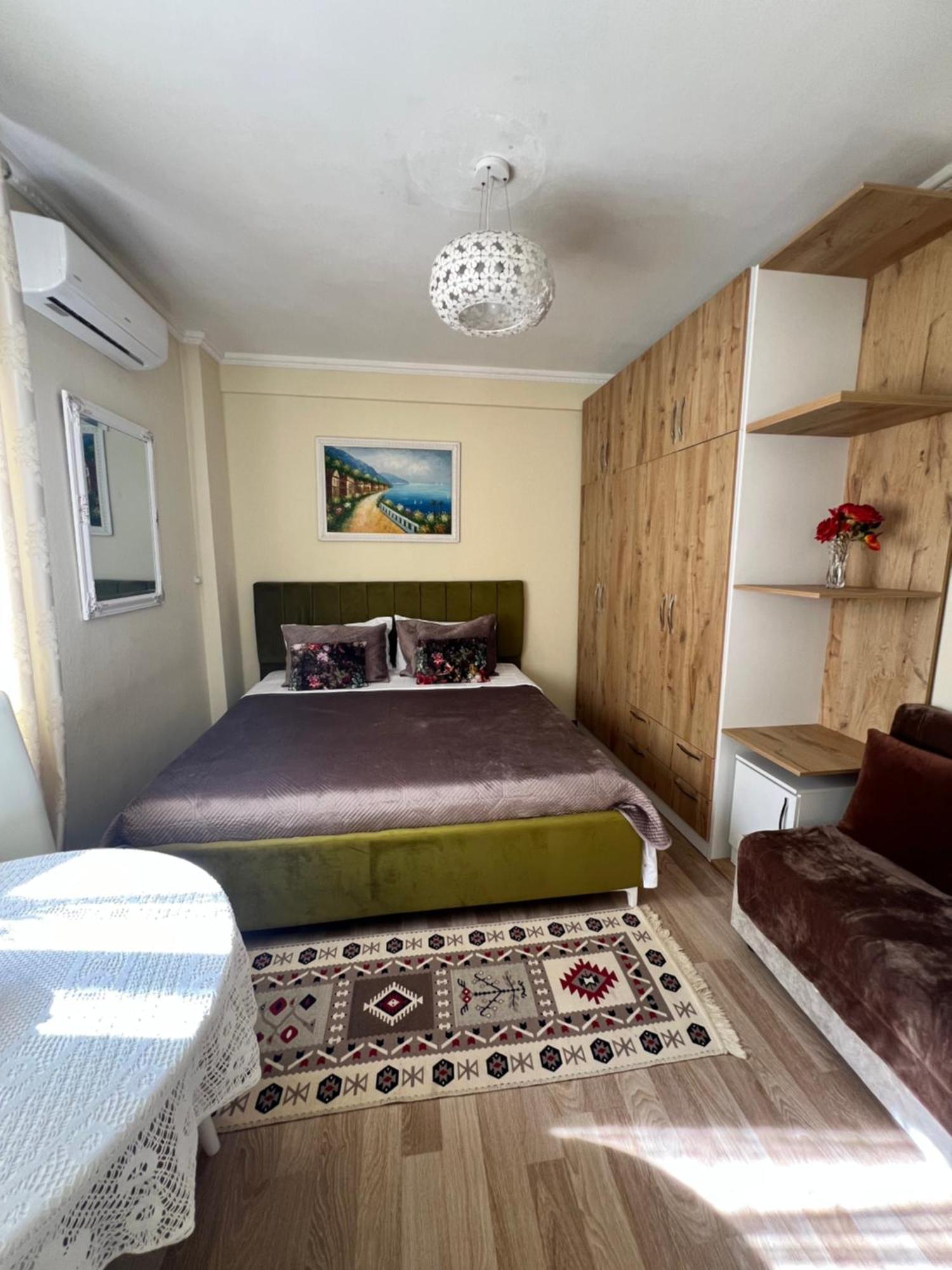 Evis House Apartment ติรานา ภายนอก รูปภาพ